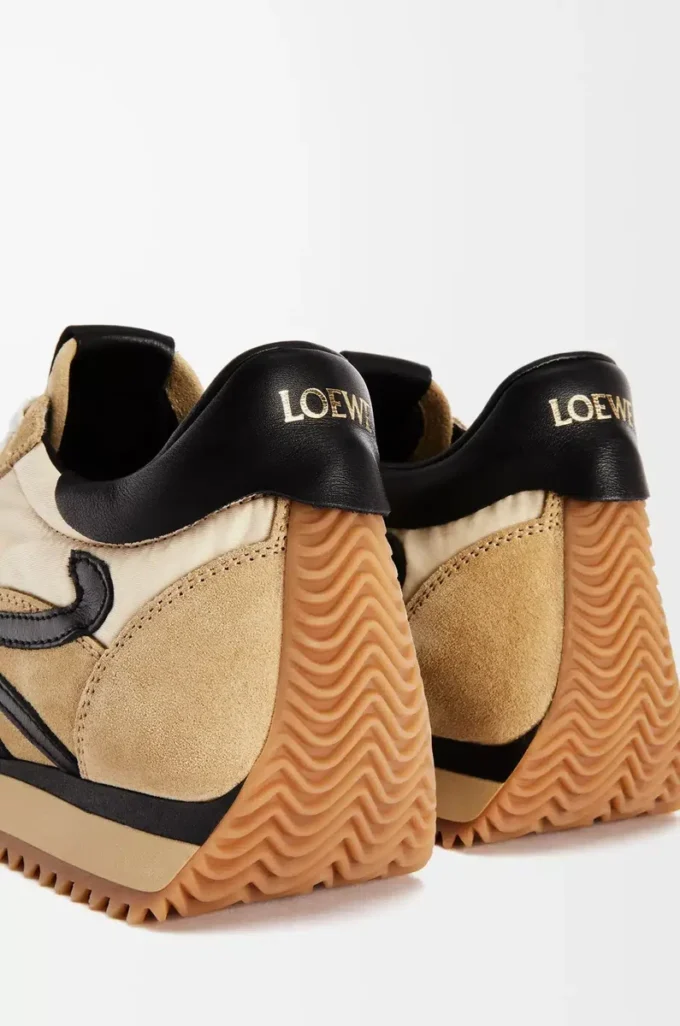 Flow Runner in nylon e pelle scamosciata Oro/Nero Flow Runner in nylon e pelle scamosciata Oro/Nero