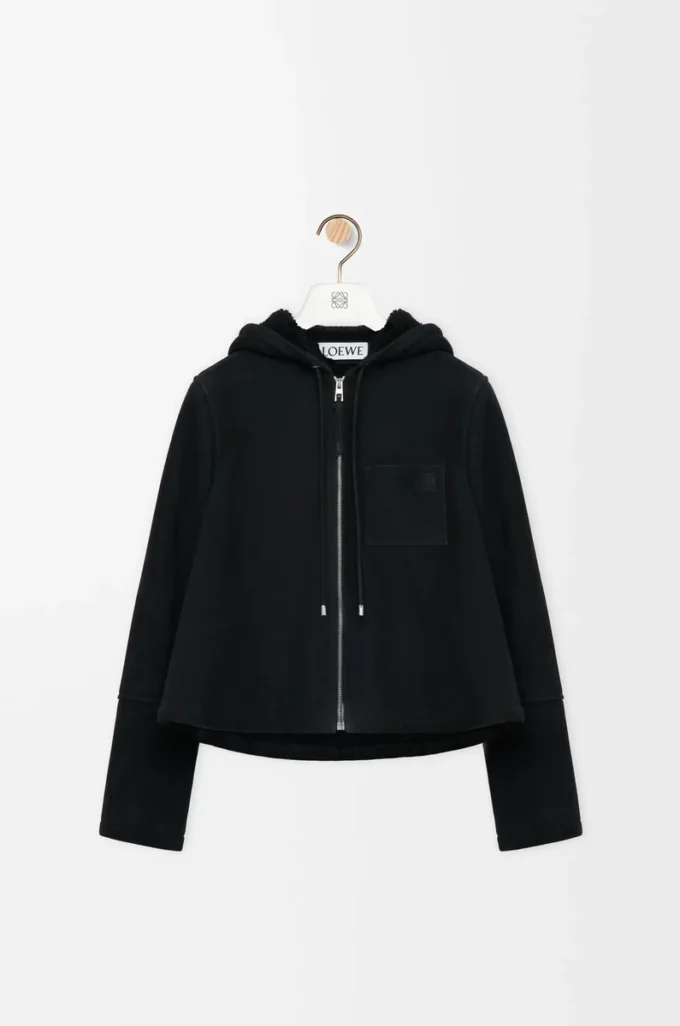 Giacca con cappuccio in shearling Nero Giacca con cappuccio in shearling Nero