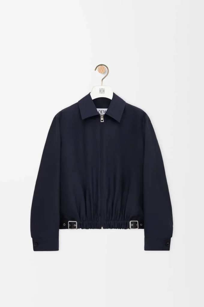 Giacca con cintura in lana e seta blu navy