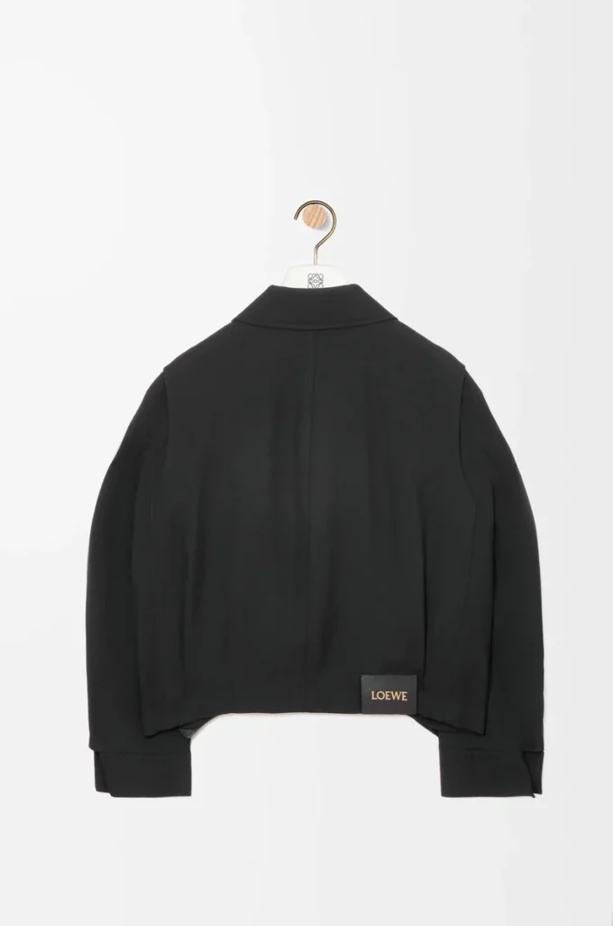 Giacca con cintura in lana Nero