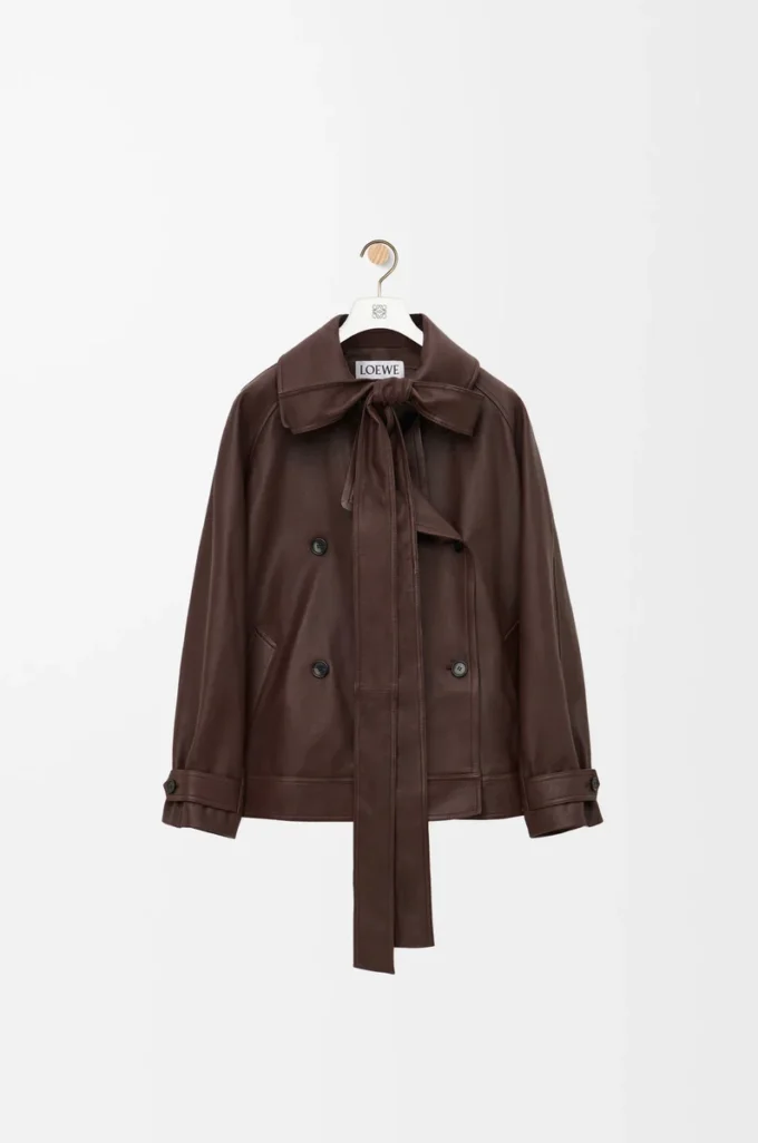 Giacca con fiocco in pelle di agnello nappa color cioccolato fondente
