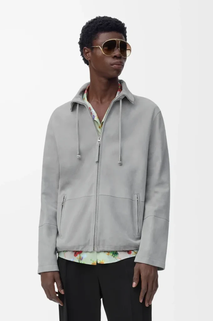 Giacca con zip in pelle scamosciata di agnello grigio chiaro