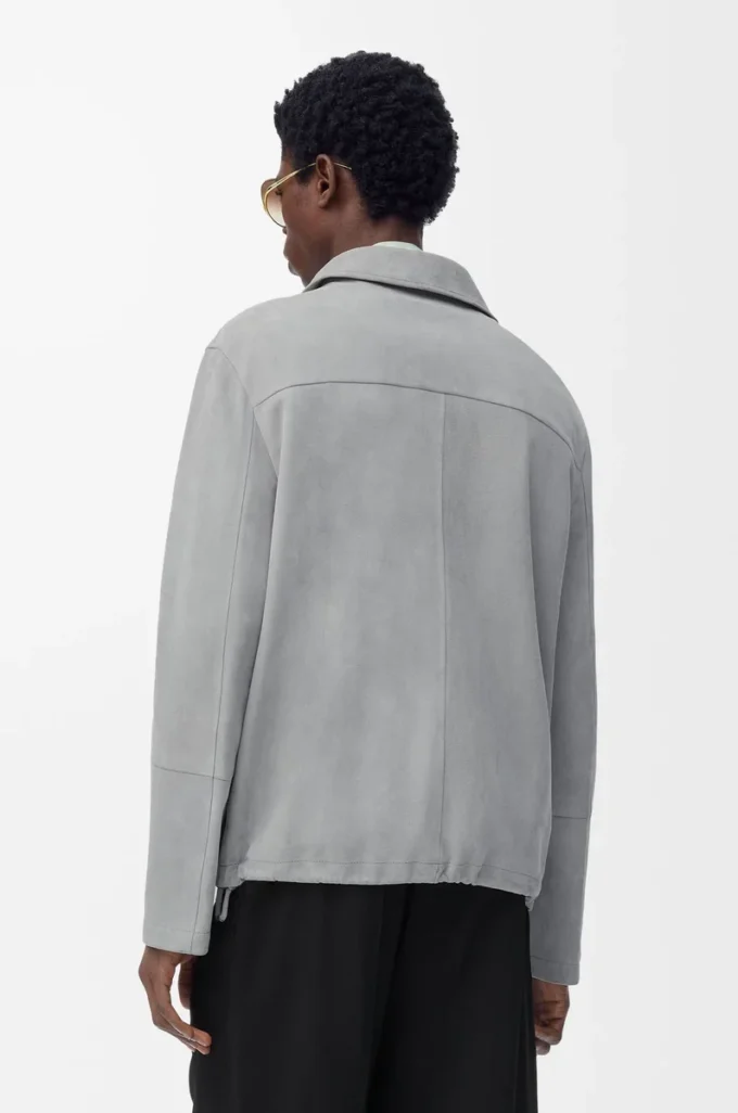 Giacca con zip in pelle scamosciata di agnello grigio chiaro