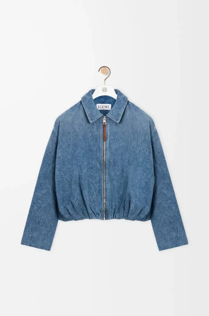 Giacca drappeggiata in denim blu indaco
