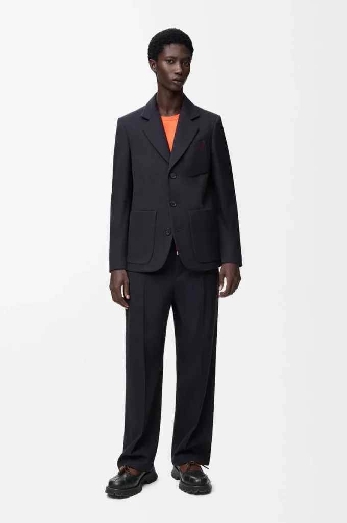 Giacca in lana blu navy scuro Giacca in lana blu navy scuro