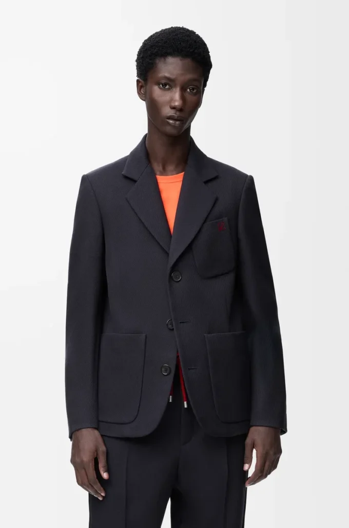 Giacca in lana blu navy scuro Giacca in lana blu navy scuro
