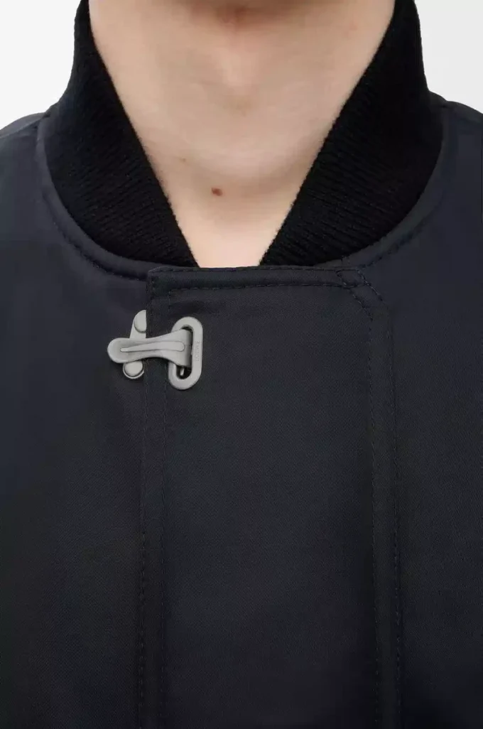 Giacca in nylon Nero