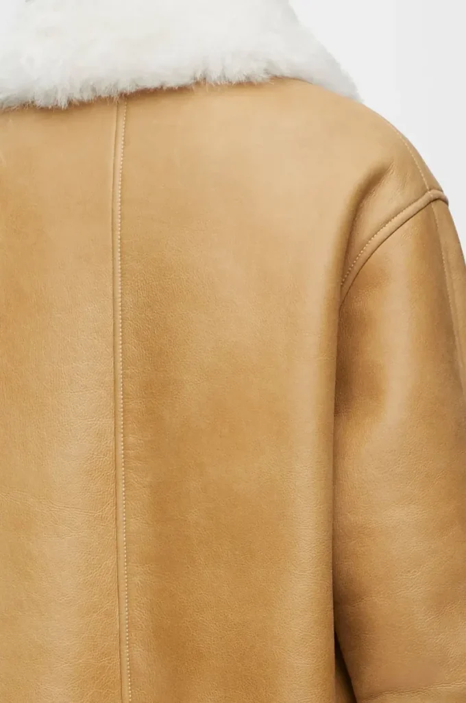 Giacca in shearling bianco/oro Giacca in shearling bianco/oro