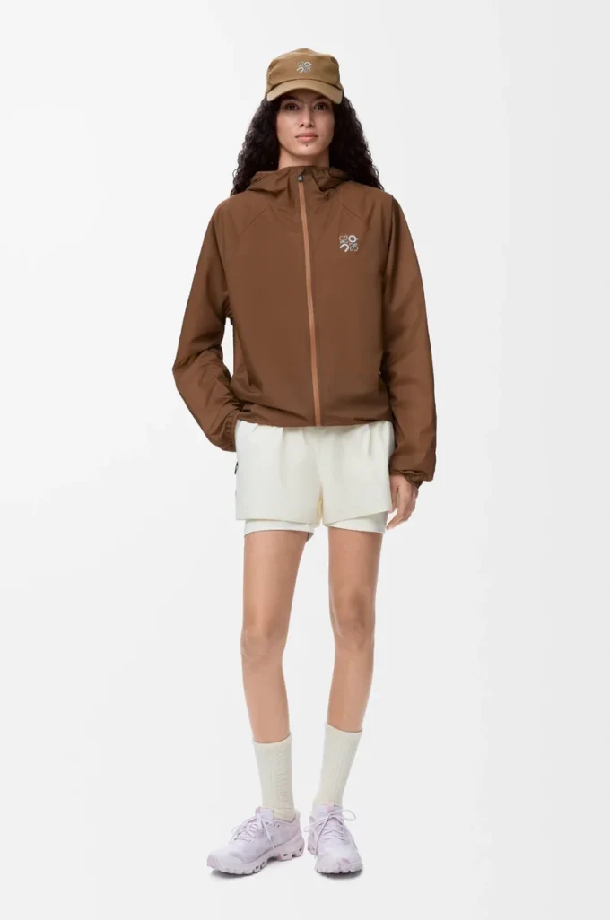 Giacca Ultra in tessuto tecnico Toffee Giacca Ultra in tessuto tecnico Toffee