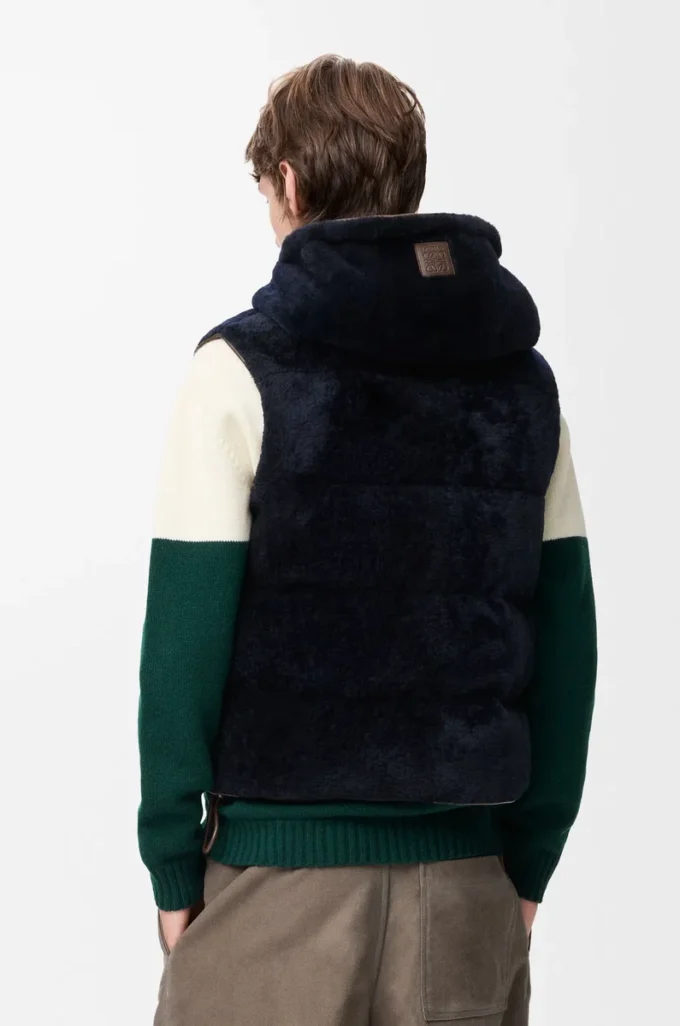 Gilet imbottito in shearling Marrone/Blu navy Gilet imbottito in shearling Marrone/Blu navy