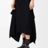 Gonna in viscosa elasticizzata nera Gonna in viscosa elasticizzata nera