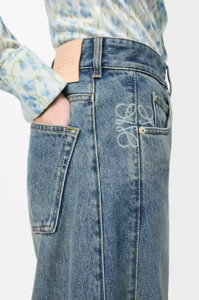 Jeans a barilotto Anagram in denim Denim lavato Jeans a barilotto Anagram in denim Denim lavato