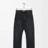 Jeans a gamba dritta in denim nero lavato