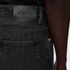 Jeans a gamba dritta in denim nero lavato