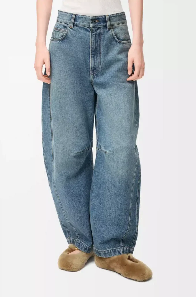 Jeans a zampa in denim Denim lavato Jeans a zampa in denim Denim lavato
