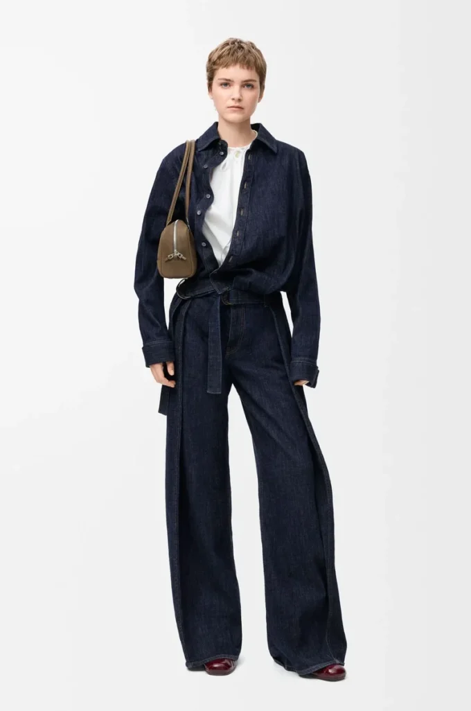 Jeans con cintura in denim blu indaco Jeans con cintura in denim blu indaco