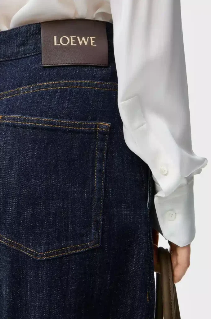 Jeans con cintura in denim blu indaco Jeans con cintura in denim blu indaco