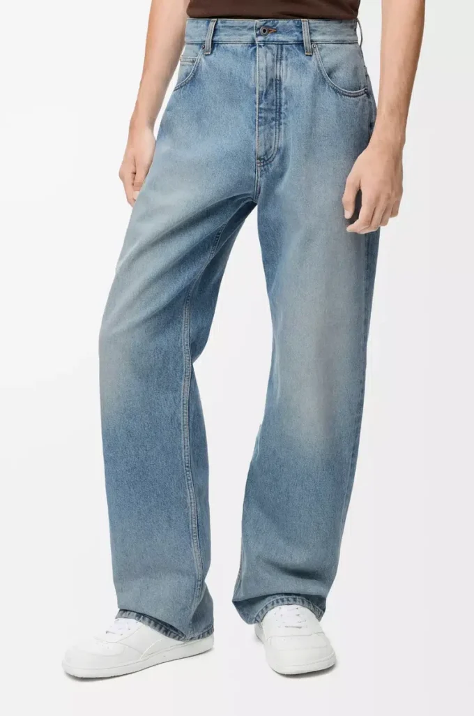 Jeans in denim blu vintage Jeans in denim blu vintage