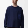 Maglione con tasca Anagram in misto cotone blu navy