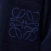 Maglione con tasca Anagram in misto cotone blu navy