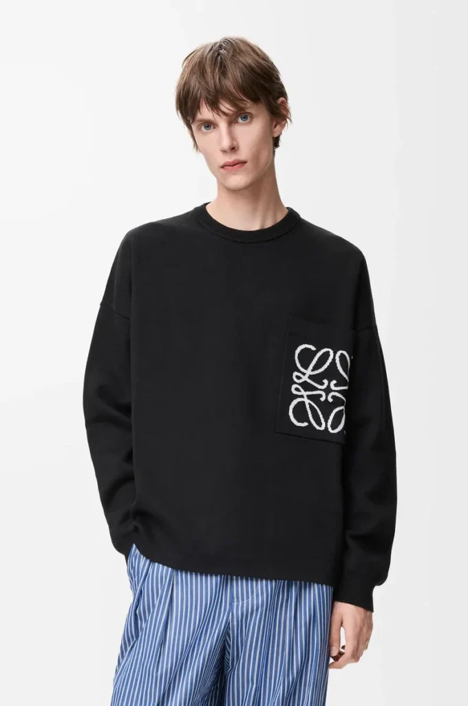 Maglione con tasca Anagram in misto cotone Nero/Bianco