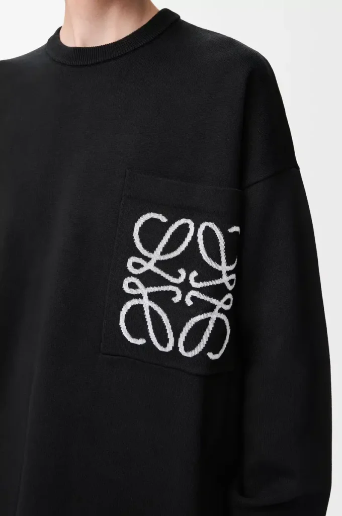 Maglione con tasca Anagram in misto cotone Nero/Bianco