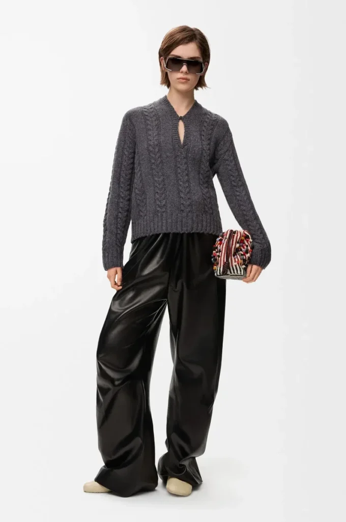 Maglione in lana grigio