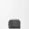 Mini borsa a tracolla per fotocamera in morbida pelle di vitello martellata antracite Mini borsa a tracolla per fotocamera in morbida pelle di vitello martellata antracite