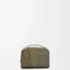 Mini borsa a tracolla per fotocamera in pelle di vitello satinata verde kaki Mini borsa a tracolla per fotocamera in pelle di vitello satinata verde kaki