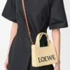 Mini borsa LOEWE Font in rafia naturale