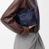 Mini pochette Flamenco in pelle di vitello nappa blu abisso Mini pochette Flamenco in pelle di vitello nappa blu abisso
