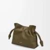 Mini pochette Flamenco in pelle di vitello nappa Dark Khaki Mini pochette Flamenco in pelle di vitello nappa Dark Khaki