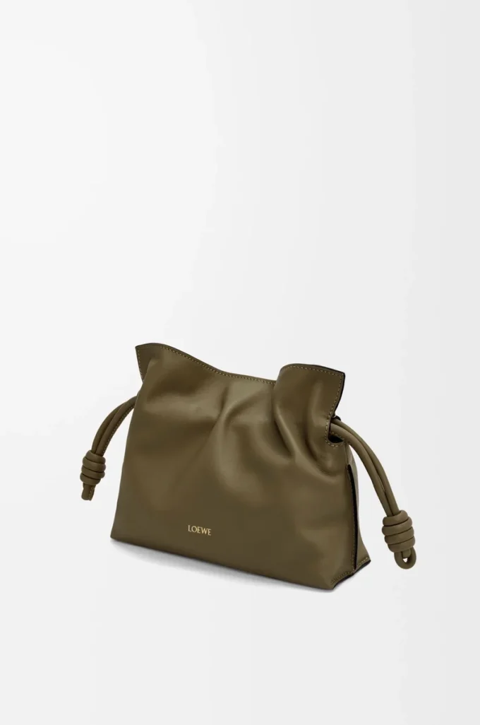 Mini pochette Flamenco in pelle di vitello nappa Dark Khaki Mini pochette Flamenco in pelle di vitello nappa Dark Khaki