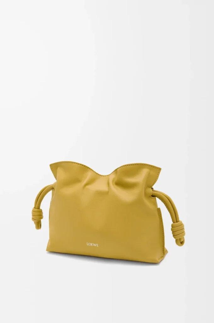Mini pochette Flamenco in pelle di vitello nappa Ginger