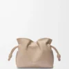 Mini pochette Flamenco in pelle di vitello nappa Sand Mini pochette Flamenco in pelle di vitello nappa Sand