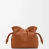 Mini pochette Flamenco in pelle di vitello nappa Squirrel