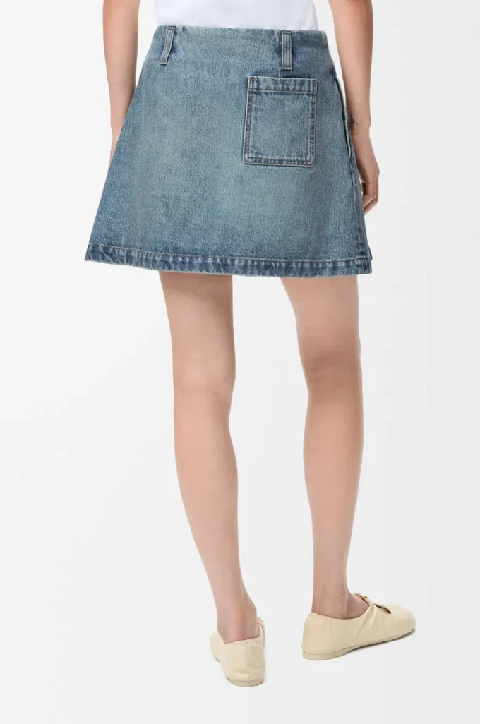Minigonna in denim Denim lavato Minigonna in denim Denim lavato