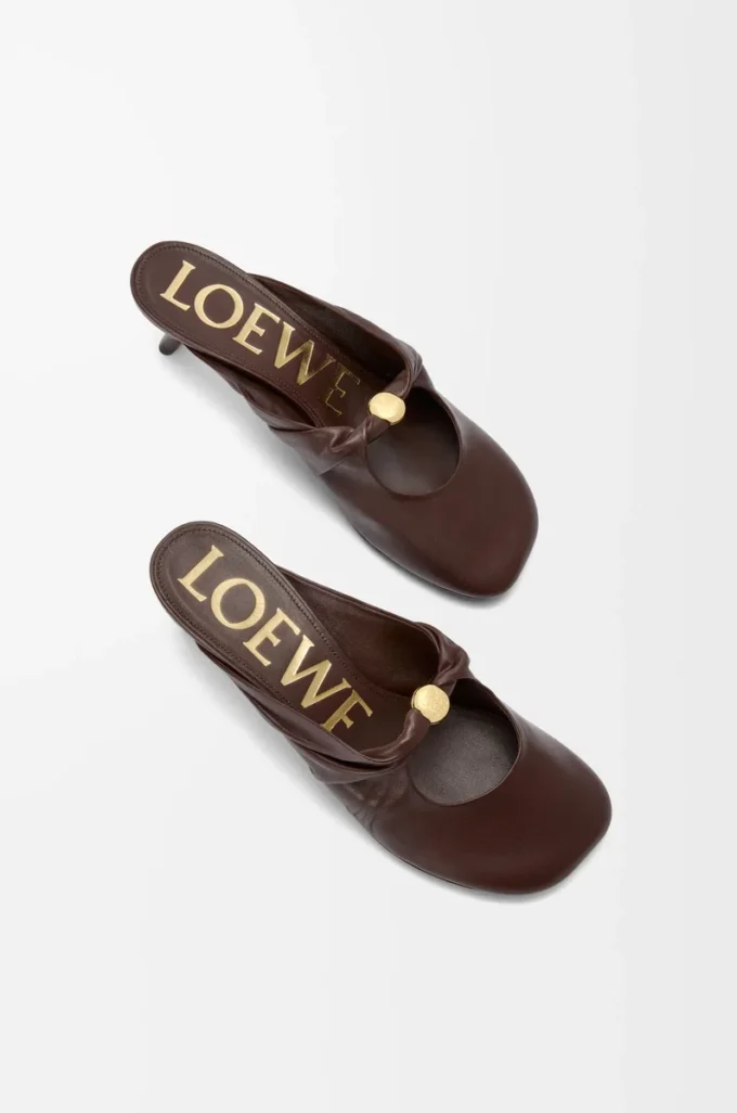 Mule Pebble Soft in pelle di agnello nappa Brownie