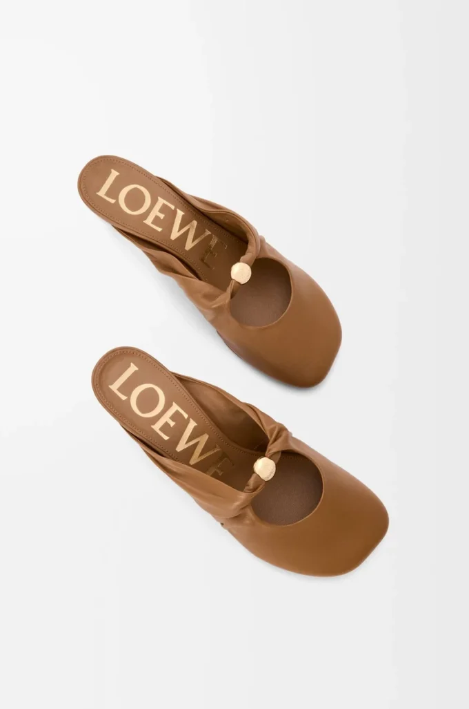 Mule Pebble Soft in pelle di agnello nappa Oak Mule Pebble Soft in pelle di agnello nappa Oak