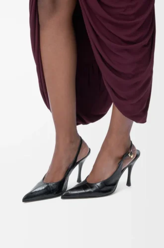 Nuove décolleté con cinturino posteriore in pelle mista Nero