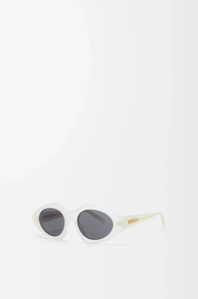 Occhiali da sole Triangle Slim Milky Ivory Occhiali da sole Triangle Slim Milky Ivory