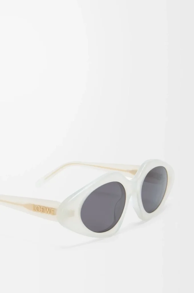 Occhiali da sole Triangle Slim Milky Ivory Occhiali da sole Triangle Slim Milky Ivory