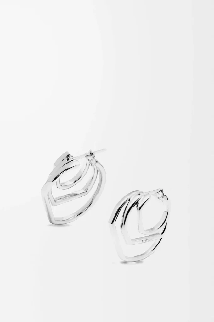 Orecchini a cerchio sovrapposti in argento sterling Argento Orecchini a cerchio sovrapposti in argento sterling Argento