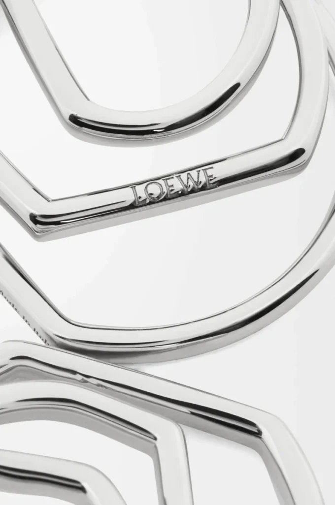 Orecchini a cerchio sovrapposti in argento sterling Argento Orecchini a cerchio sovrapposti in argento sterling Argento