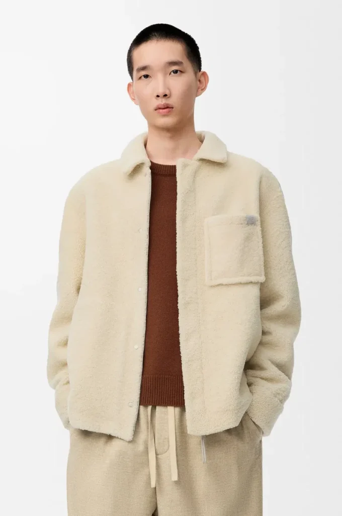 Overshirt in shearling grigio chiaro Overshirt in shearling grigio chiaro