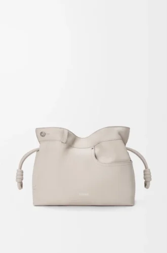 Panta medio Pochette Flamenco in pelle di vitello lucida Light Ghost