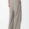 Pantaloni a portafoglio in lana Melange beige chiaro Pantaloni a portafoglio in lana Melange beige chiaro