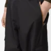 Pantaloni cargo in tessuto tecnico nero Pantaloni cargo in tessuto tecnico nero