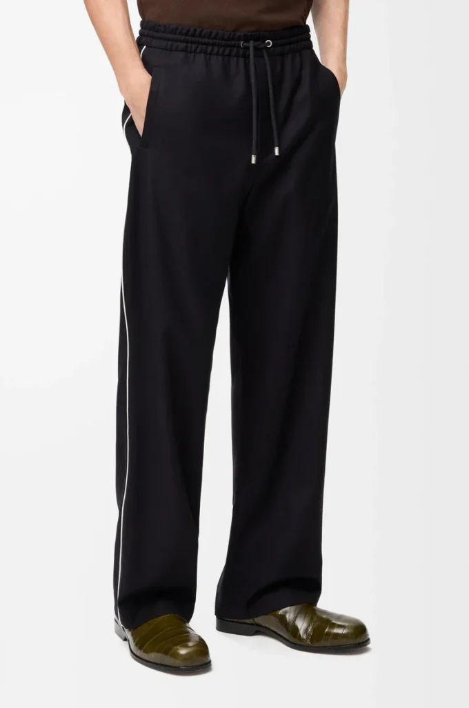 Pantaloni con coulisse in lana blu navy Pantaloni con coulisse in lana blu navy