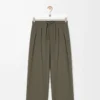 Pantaloni con coulisse in lana verde kaki Pantaloni con coulisse in lana verde kaki